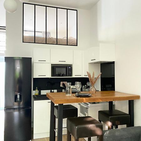 Appartement Indep Cosy Avec Jardin Saint-Denis  Exterior foto
